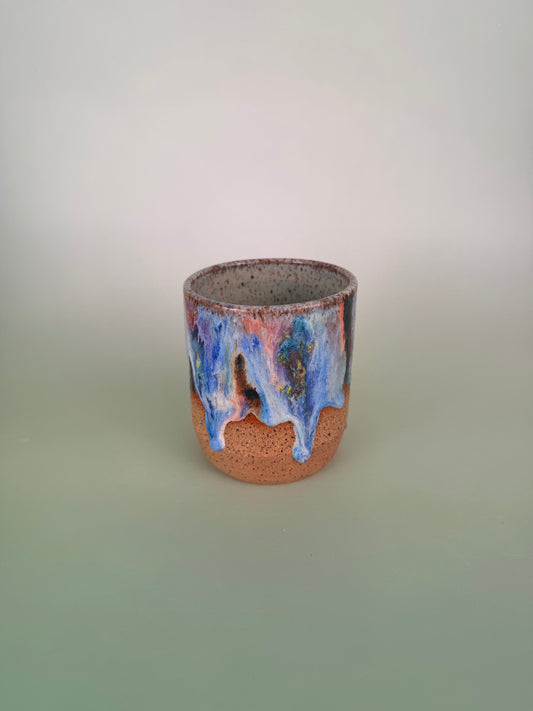 Dark clay drippy cup