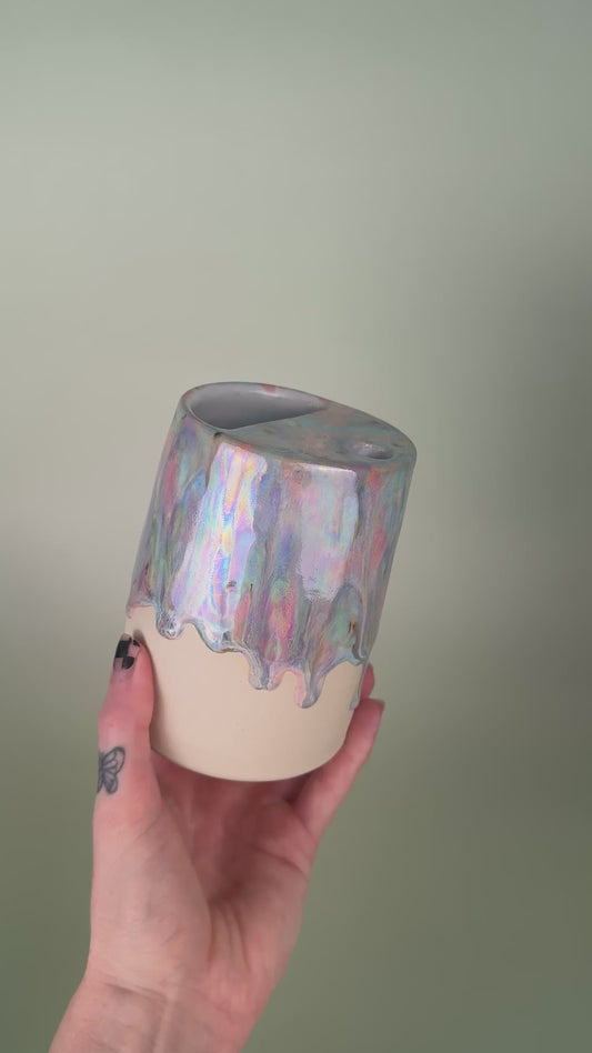 Iridescent drippy travel cup